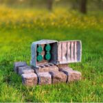 Nicchia protettiva per spine in giardino